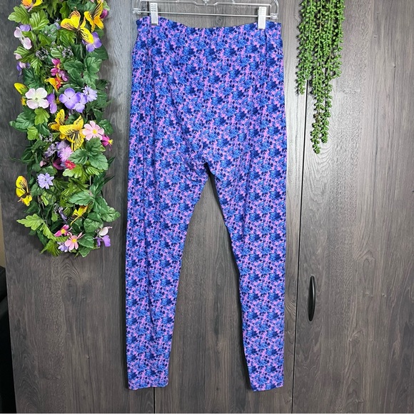 🌼3/$30🌼Lularoe Tall & Curvy One Size Printed Leggings - Picture 11 of 15